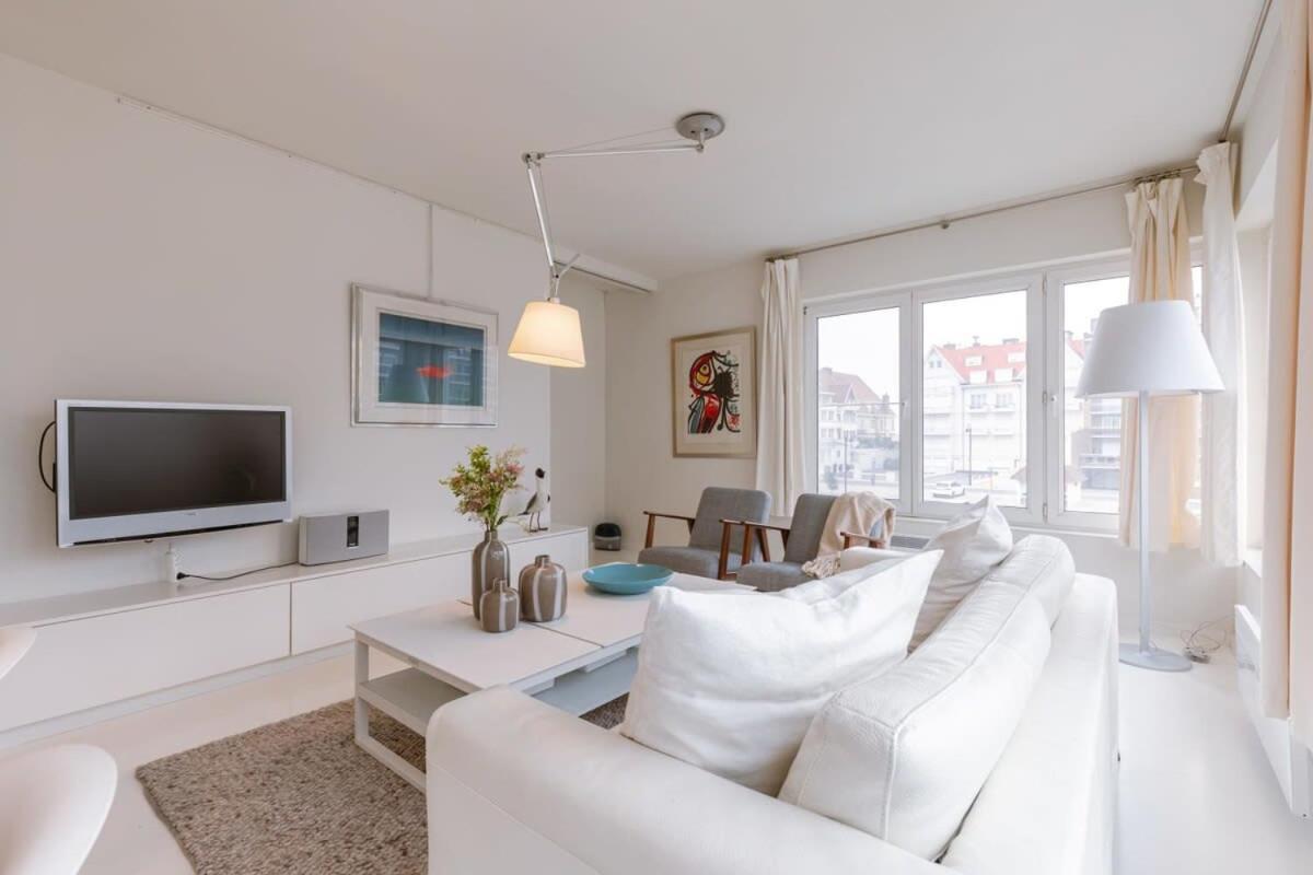 Huswell - Idyllic Family Apartment Near The Beach De Haan Exterior foto